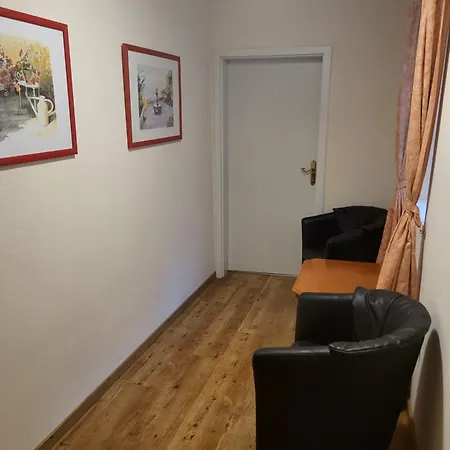 Eisenbahn - Peruanisches Restaurant - Zentral In Karlstadt-fahrradfahrer- Und Familienfreundlich *