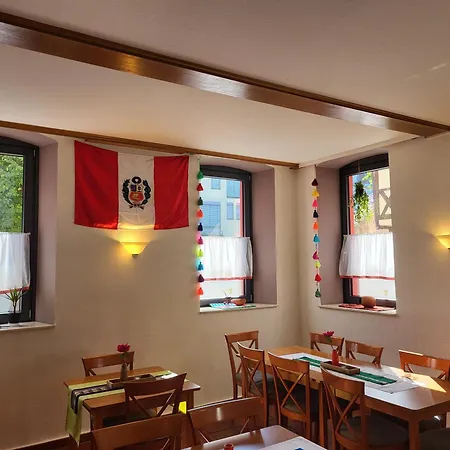 Eisenbahn - Peruanisches Restaurant - Zentral In Karlstadt-fahrradfahrer- Und Familienfreundlich * Karlstadt