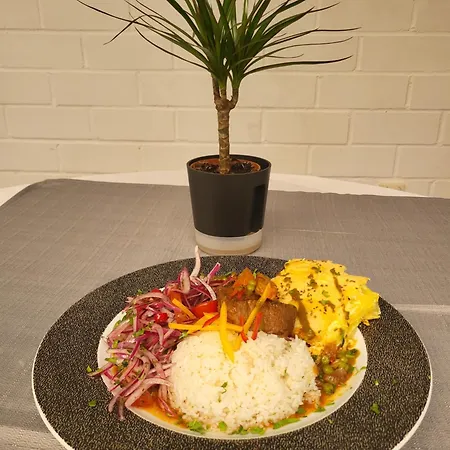 Szálloda Eisenbahn - Peruanisches Restaurant - Zentral In Karlstadt-fahrradfahrer- Und Familienfreundlich Karlstadt